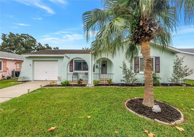 Single family home for sale at 605 5th Avenue SE, LARGO, FL 33771 | MLS# TB8556209