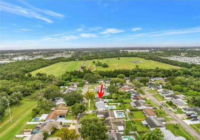 Photo 53 of Single family home for sale at 605 5th Avenue SE, LARGO, FL 33771 | MLS# TB8556209 | Listing updated on 2026-10-09