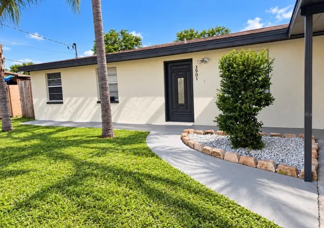 Photo 2 of Single family home for sale at 3901 Kimball Ave, Tampa, FL 33614 | MLS# TB8556216 | Listing updated on 2026-10-20