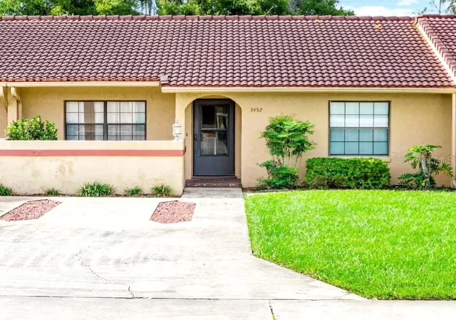 Photo 1 of Single family home for sale at 3452 Sw 19th Place, Ocala, FL 34474 | MLS# OM733695 | Listing updated on 2026-10-09