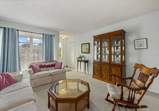 Photo 3 of House for sale at 2913 Captiva Gdns Dr #2, Sarasota, FL 34231 | MLS# A4708917 | Listing updated on 2026-10-12