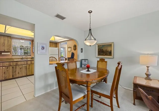 Photo 4 of House for sale at 2913 Captiva Gdns Dr #2, Sarasota, FL 34231 | MLS# A4708917 | Listing updated on 2026-10-12