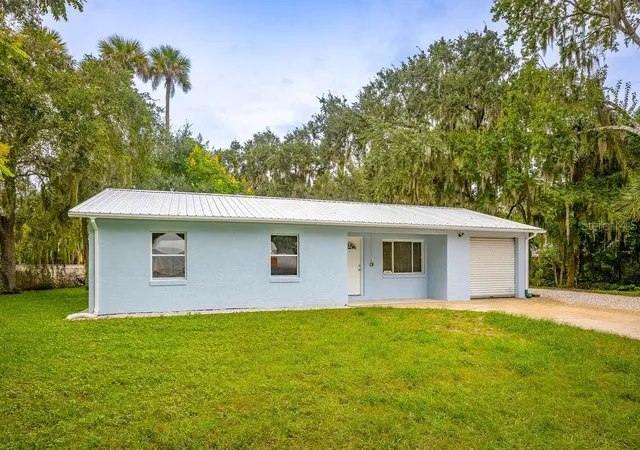 Photo 3 of Single family home for sale at 2229 Mango Tree Dr, Edgewater, FL 32141 | MLS# O6448391 | Listing updated on 2026-10-09