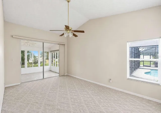 Photo 3 of Single family home for sale at 24725 Brightwater Ct, Leesburg, FL 34748 | MLS# TB8556231 | Listing updated on 2026-10-10