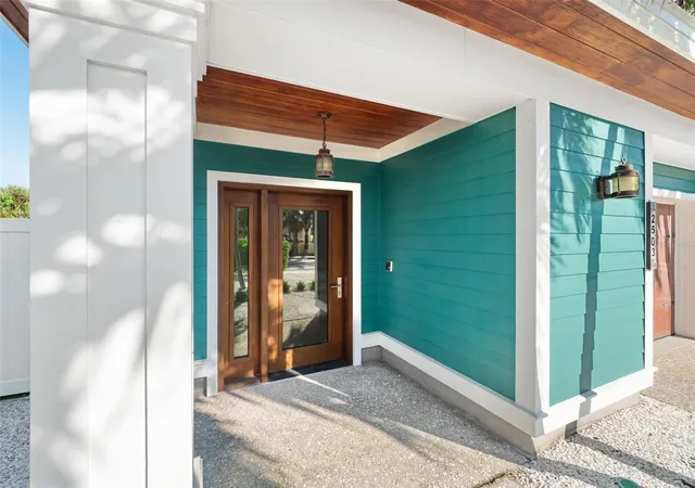 Photo 3 of Single family home for sale at 2503 Pass A Grille Way, St Pete Beach, FL 33706 | MLS# TB8556238 | Listing updated on 2026-10-30