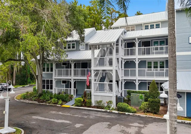 Condo for sale at 2511 Dolly Bay Dr #104, PALM HARBOR, FL 34684 | MLS# TB8556239