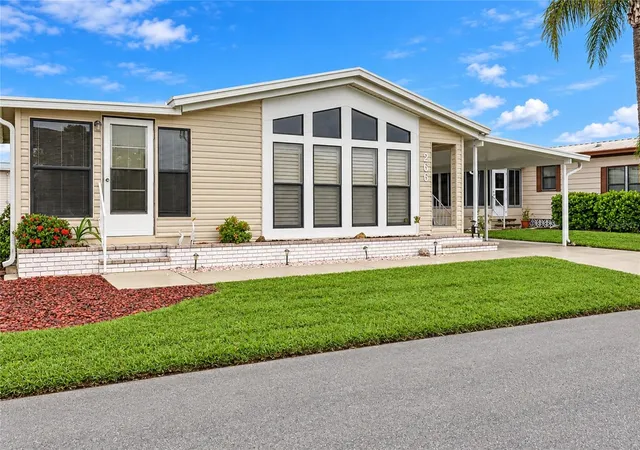 Photo 3 of Manufactured home for sale at 266 Camelot Dr, Nokomis, FL 34275 | MLS# A4708923 | Listing updated on 2026-10-09