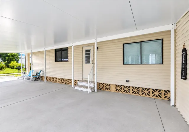 Photo 4 of Manufactured home for sale at 266 Camelot Dr, Nokomis, FL 34275 | MLS# A4708923 | Listing updated on 2026-10-09