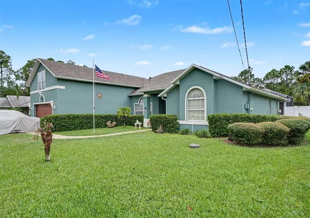 Photo 2 of Single family home for sale at 75 Brownstone Ln, Palm Coast, FL 32137 | MLS# O6448406 | Listing updated on 2026-10-09