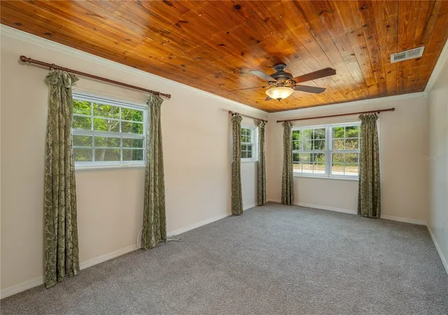 Photo 3 of Single family home for sale at 613 Palm Ave, Lake Wales, FL 33853 | MLS# K4903850 | Listing updated on 2026-10-15