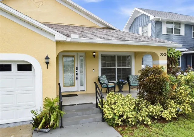 Photo 3 of Single family home for sale at 3005 W Chestnut St, Tampa, FL 33607 | MLS# TB8556244 | Listing updated on 2026-10-09