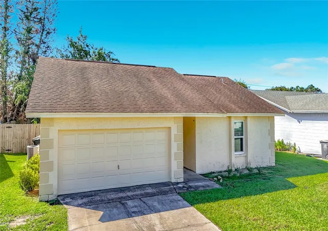 Photo 1 of Single family home for sale at 3749 Feather Dr, Lakeland, FL 33812 | MLS# L4965639 | Listing updated on 2026-10-23