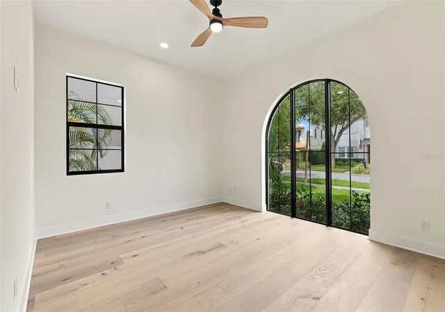 Photo 3 of Single family home for sale at 3604 W Leona St, Tampa, FL 33629 | MLS# TB8556254 | Listing updated on 2026-10-09