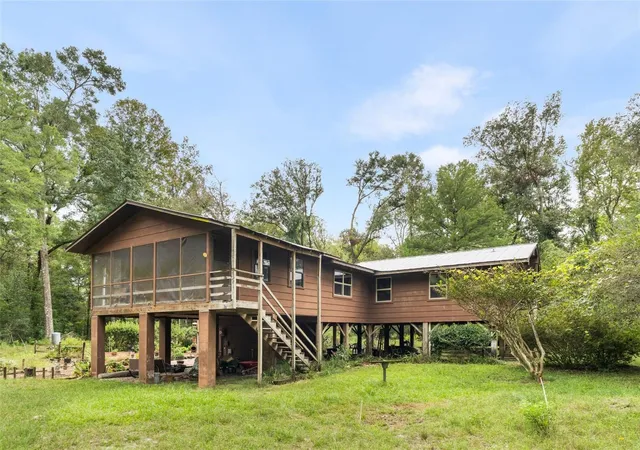 Photo 3 of Single family home for sale at 568 Sw Rattlesnake Glen, Fort White, FL 32038 | MLS# GC544047 | Listing updated on 2026-10-21