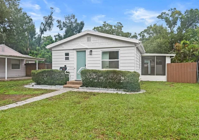 Photo 2 of Single family home for sale at 3820 40th Avenue N, Saint Petersburg, FL 33714 | MLS# TB8556255 | Listing updated on 2026-10-08