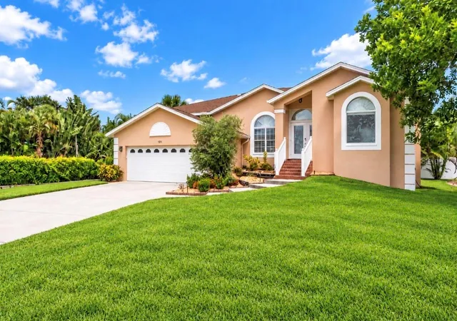 Photo 3 of Single family home for sale at 121 7th Street, Belleair Beach, FL 33786 | MLS# TB8556261 | Listing updated on 2026-10-09