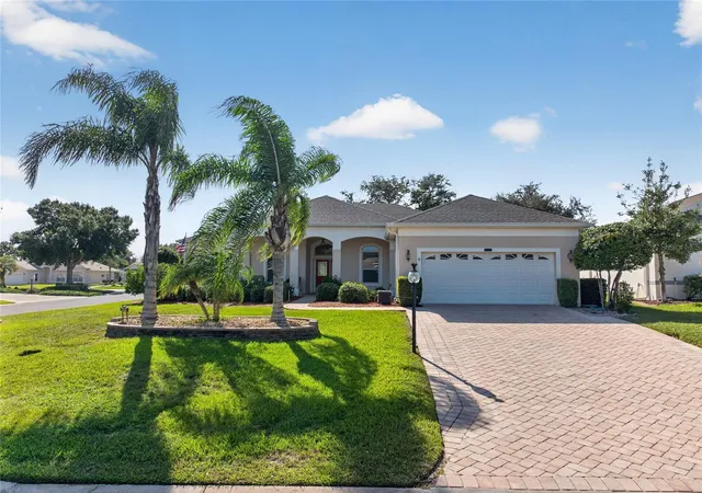 Photo 1 of Single family home for sale at 24151 Belle Mede Dr, Leesburg, FL 34748 | MLS# G5118829 | Listing updated on 2026-10-22