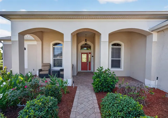 Photo 3 of Single family home for sale at 24151 Belle Mede Dr, Leesburg, FL 34748 | MLS# G5118829 | Listing updated on 2026-10-22