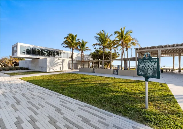 Photo 56 of Single family home for sale at 366 S Creek Ct, OSPREY, FL 34229 | MLS# A4708943 | Listing updated on 2026-10-10