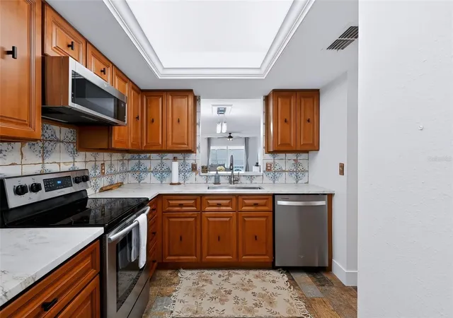 Photo 4 of Condo for sale at 719 Pinellas Bayway S #311, Saint Petersburg, FL 33715 | MLS# TB8556276 | Listing updated on 2026-10-10