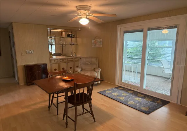 Photo 4 of Manufactured home for sale at 651 Iris Dr, Venice, FL 34293 | MLS# N6146123 | Listing updated on 2026-10-09