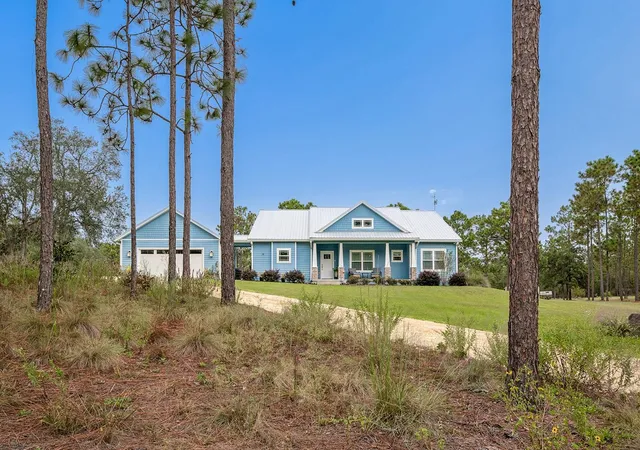 Photo 3 of Single family home for sale at 1730 NE 120th Avenue, Williston, FL 32696 | MLS# GC544053 | Listing updated on 2026-10-09