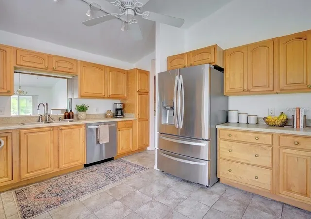 Photo 3 of Single family home for sale at 450 Rose Ln, Lake Placid, FL 33852 | MLS# TB8556291 | Listing updated on 2026-10-10