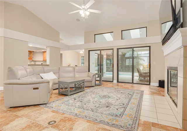 Photo 3 of Single family home for sale at 1422 Mallard Pl, Palm Harbor, FL 34683 | MLS# TB8556309 | Listing updated on 2026-10-10