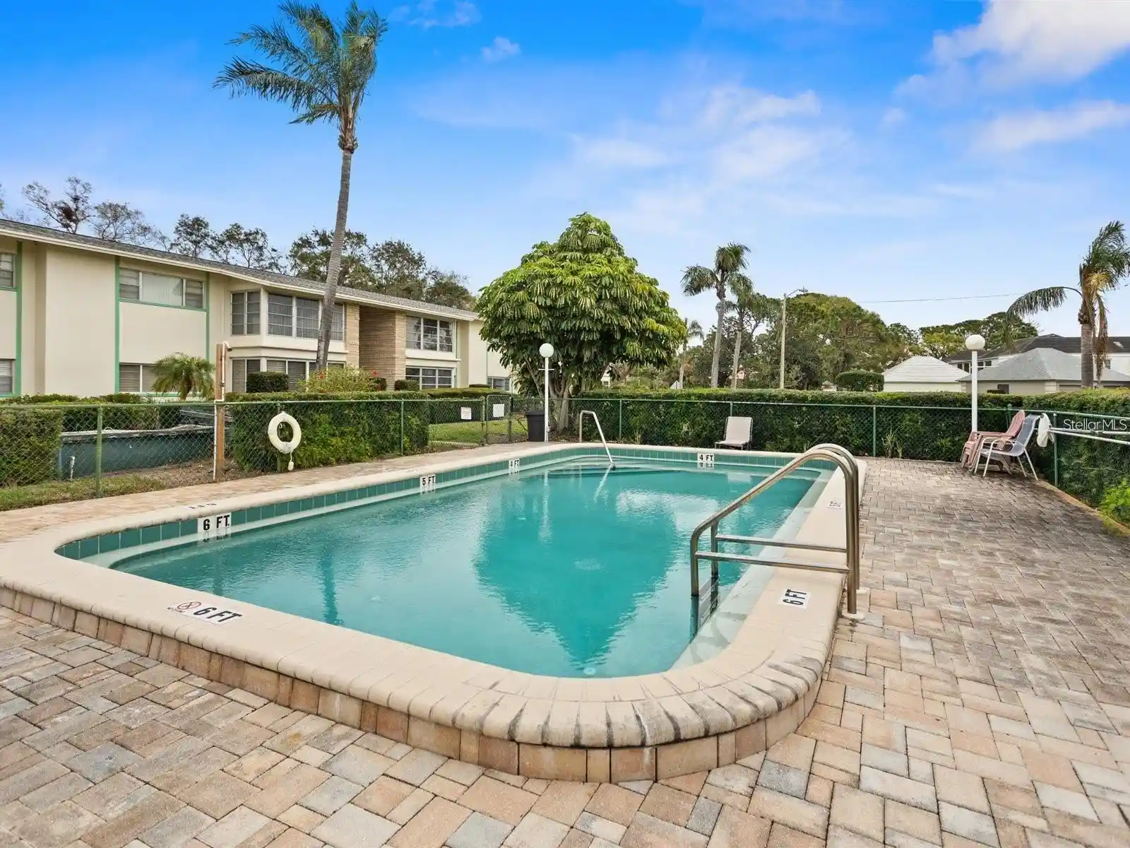 Listing Photo 2 - Condo for sale in 8301 Bardmoor Blvd located at 8301 Bardmoor Blvd, Largo, FL 33777 - Unit #209