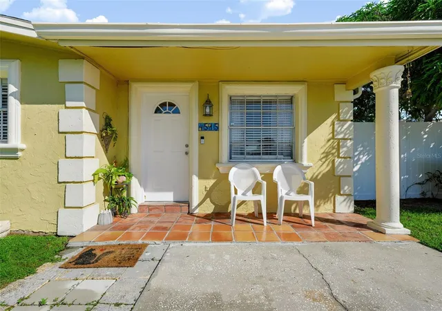 Photo 1 of Single family home for sale at 4515 W North St, Tampa, FL 33614 | MLS# TB8556325 | Listing updated on 2026-10-20