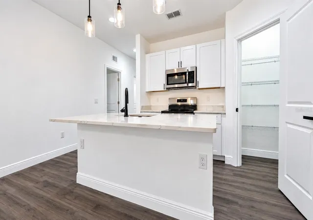 Photo 3 of Single family home for sale at 1028 S Terry Ave, Lakeland, FL 33815 | MLS# TB8556329 | Listing updated on 2026-10-09