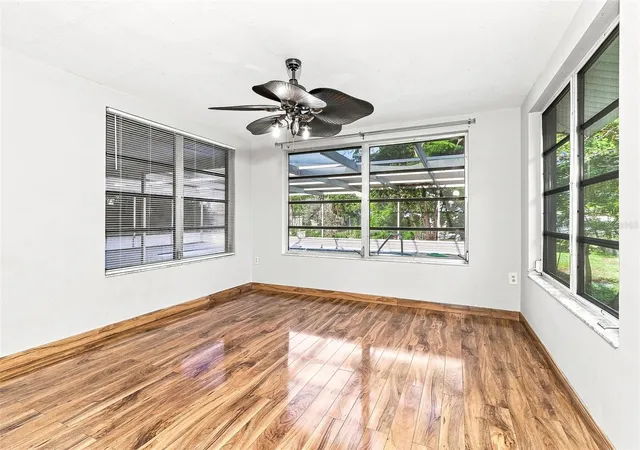Photo 4 of Single family home for sale at 10121 Oleander Dr, Port Richey, FL 34668 | MLS# O6448451 | Listing updated on 2026-10-09