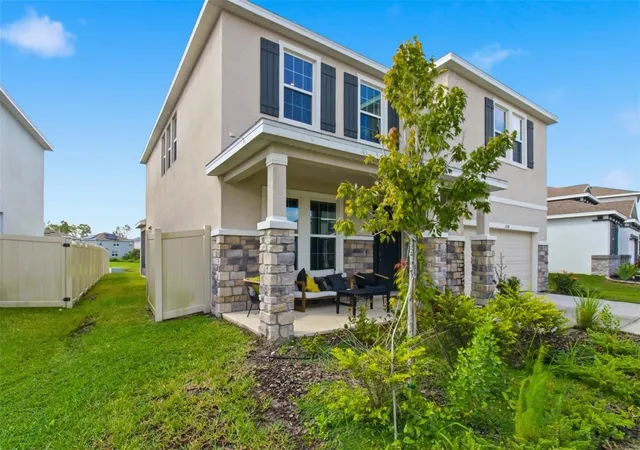 Photo 2 of Single family home for sale at 1510 Tropical Oasis Ave, Plant City, FL 33565 | MLS# TB8556331 | Listing updated on 2026-10-21