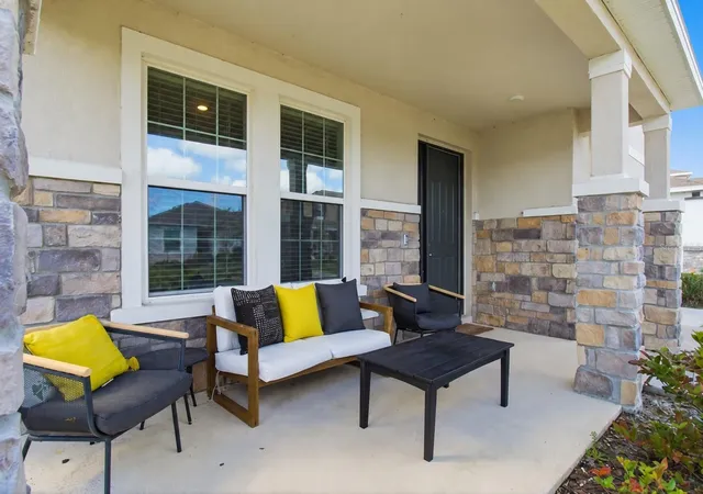Photo 3 of Single family home for sale at 1510 Tropical Oasis Ave, Plant City, FL 33565 | MLS# TB8556331 | Listing updated on 2026-10-21