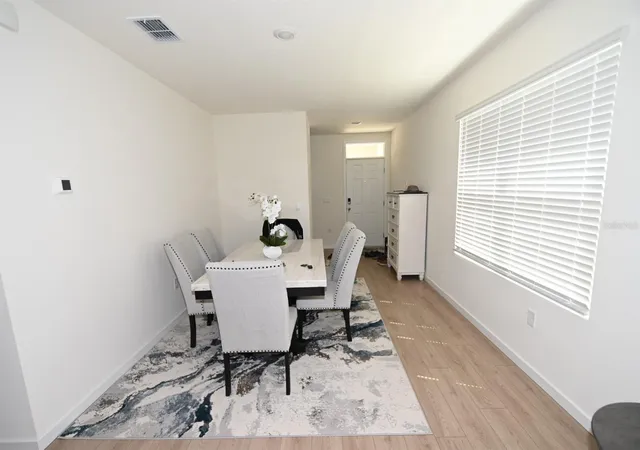 Photo 3 of Single family home for sale at 3306 Briarwood Grv Dr, Ocoee, FL 34761 | MLS# O6448457 | Listing updated on 2026-10-09