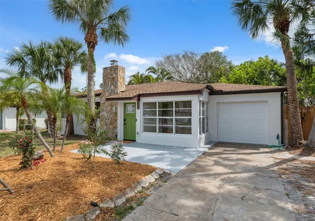 Photo 4 of Single family home for sale at 108 5th Street, Belleair Beach, FL 33786 | MLS# TB8556342 | Listing updated on 2026-10-09