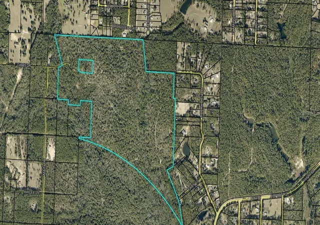 Photo 3 of Sale Pending at 00 Gibbs Dr, Crestview, FL 32539 | MLS# OM733714 | Listing updated on 2026-10-09