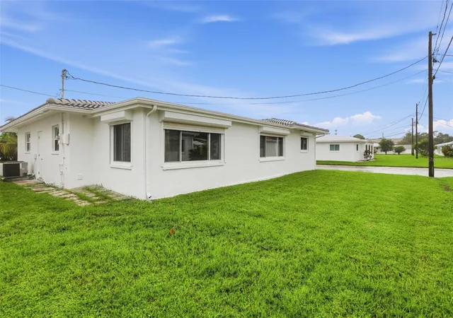 Photo 2 of Single family home for sale at 9640 45th Street N, Pinellas Park, FL 33782 | MLS# TB8556344 | Listing updated on 2026-10-09