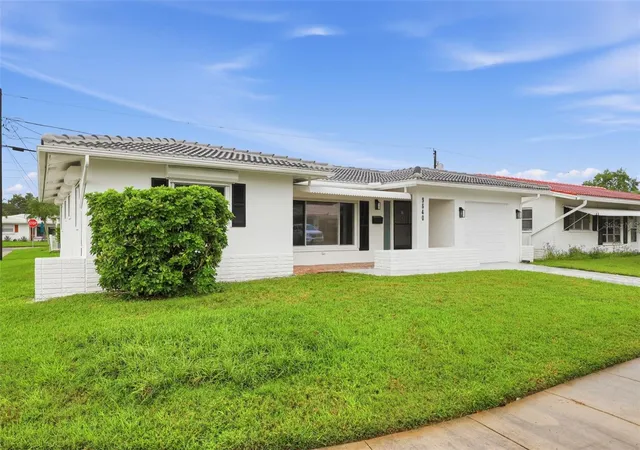 Photo 3 of Single family home for sale at 9640 45th Street N, Pinellas Park, FL 33782 | MLS# TB8556344 | Listing updated on 2026-10-09