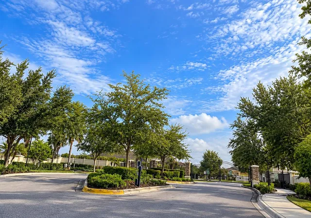 Photo 3 of Single family home for sale at 7316 Sunshine Brg Ave, Gibsonton, FL 33534 | MLS# TB8556359 | Listing updated on 2026-10-10