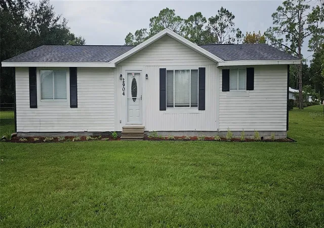 Photo 1 of Single family home for sale at 2904 Golfview Dr, Wauchula, FL 33873 | MLS# A4708970 | Listing updated on 2026-10-09