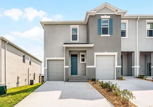 Townhouse for sale at 1821 Wooden St, DAVENPORT, FL 33837 | MLS# O6448503