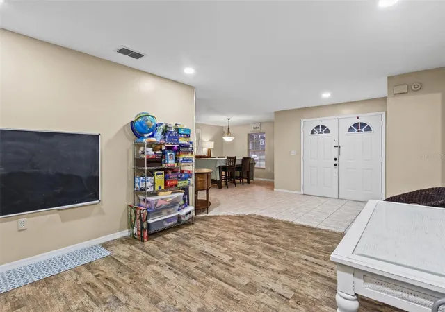 Photo 3 of Single family home for sale at 1540 Rosa Ct, Bartow, FL 33830 | MLS# L4965646 | Listing updated on 2026-10-10
