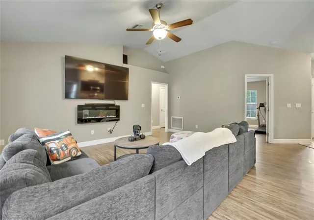 Photo 4 of Single family home for sale at 12342 Quigley Ave, Weeki Wachee, FL 34614 | MLS# W7890207 | Listing updated on 2026-10-09