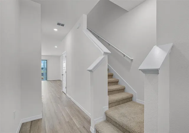 Photo 2 of Townhouse for sale at 1849 Wooden St, Davenport, FL 33837 | MLS# O6448510 | Listing updated on 2026-10-09