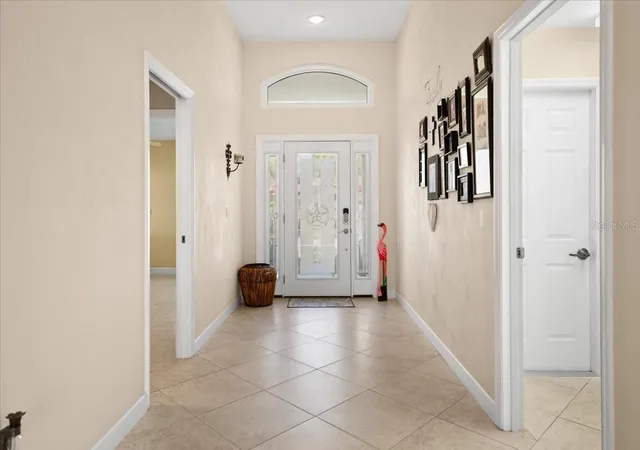 Photo 3 of Single family home for sale at 2 San Pablo Ct, Palm Coast, FL 32137 | MLS# FC322016 | Listing updated on 2026-10-09