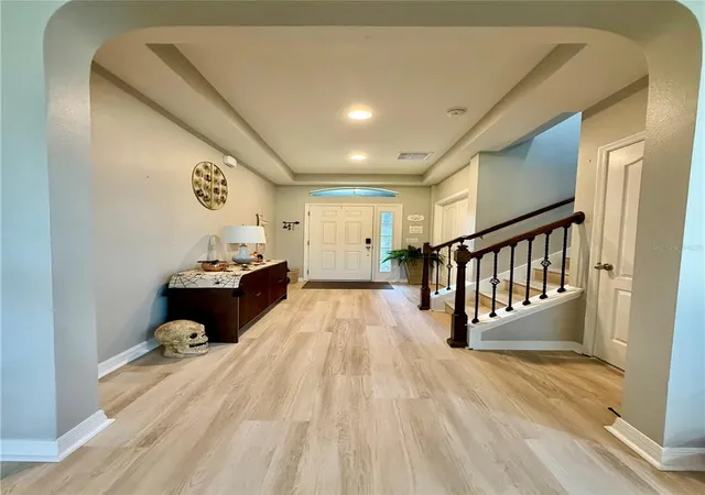 Photo 4 of Single family home for sale at 1033 Fountain Coin Loop, Orlando, FL 32828 | MLS# O6448513 | Listing updated on 2026-10-10
