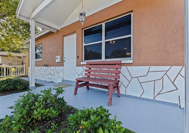 Photo 3 of Single family home for sale at 782 62nd Avenue N, Saint Petersburg, FL 33702 | MLS# TB8556380 | Listing updated on 2026-10-21
