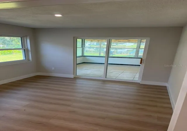 Photo 3 of Single family home for sale at 209 Plz Oval, Casselberry, FL 32707 | MLS# S5159171 | Listing updated on 2026-10-09