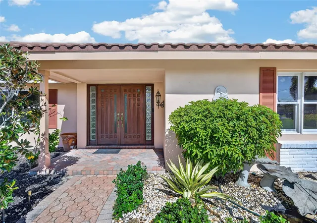 Photo 4 of Single family home for sale at 2194 Bayou Rd, Punta Gorda, FL 33950 | MLS# C7531775 | Listing updated on 2026-10-29